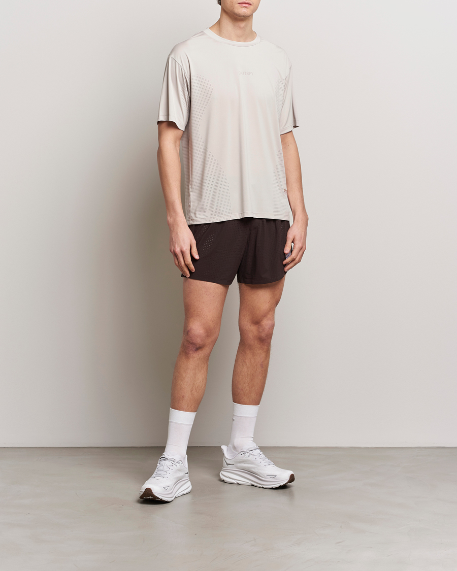 Herre | T-Shirts | Satisfy | AuraLite Air T-Shirt Mineral Dolomite