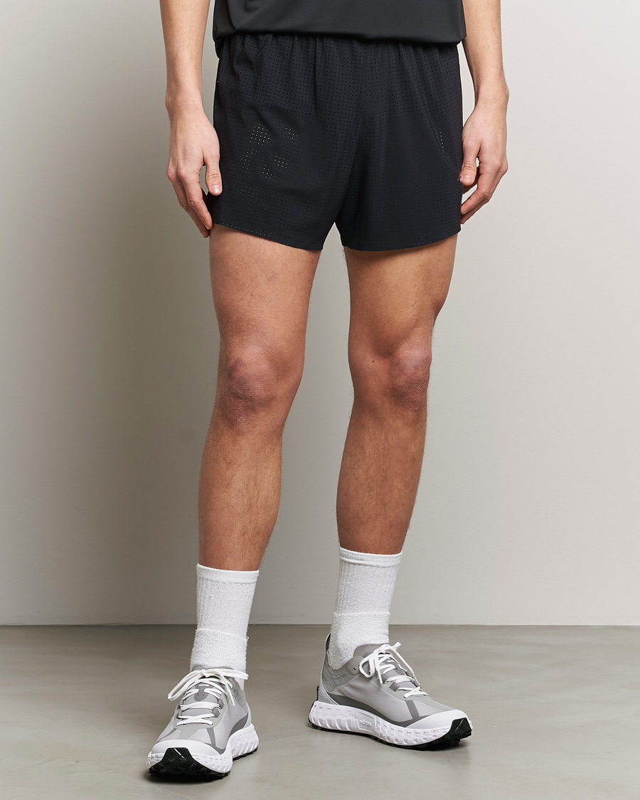 Herre | Funktionelle shorts | Satisfy | Space-O 5 Inch Shorts Black