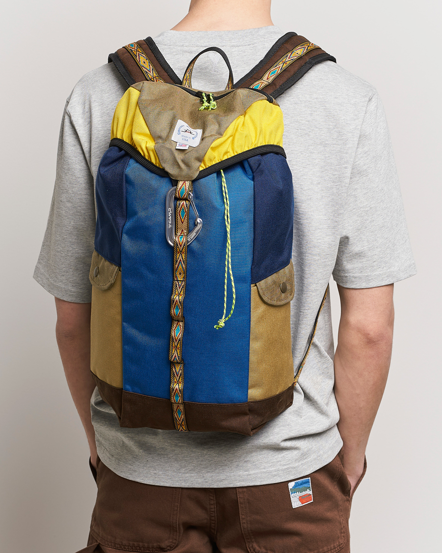 Herre | Epperson Mountaineering Medium Climb Pack Khaki/New Royal | Epperson Mountaineering | Medium Climb Pack Khaki/New Royal