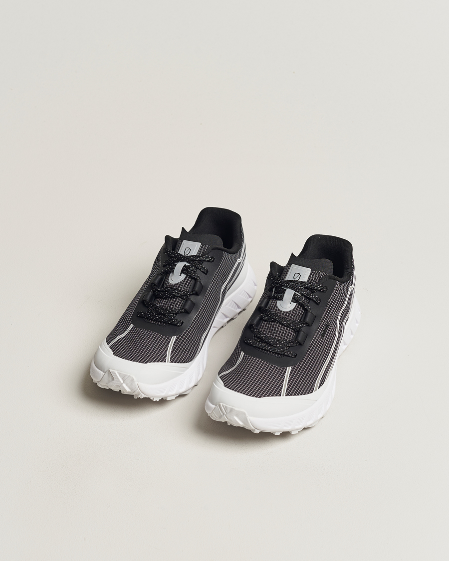 Herre | Sorte sneakers | Norda | 002 Running Sneakers Summit Black