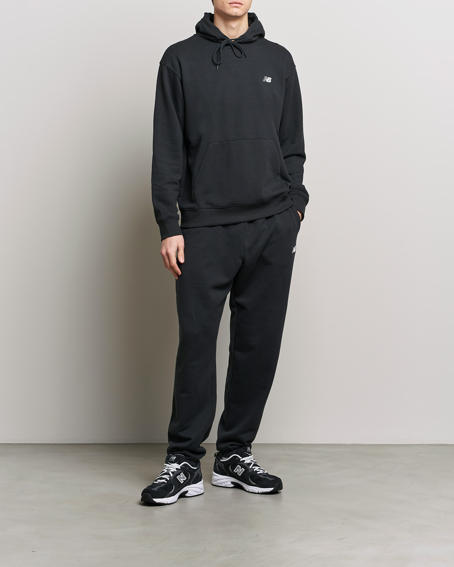 Herre | Trøjer | New Balance | Essentials French Terry Hoodie Black