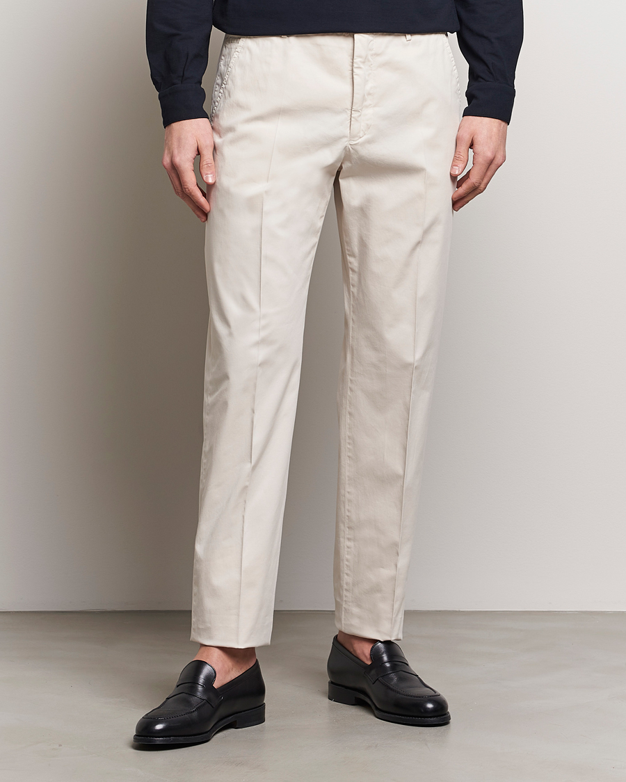 Herre | Bukser | Incotex | Straight Fit Garment Dyed Chinos Off White