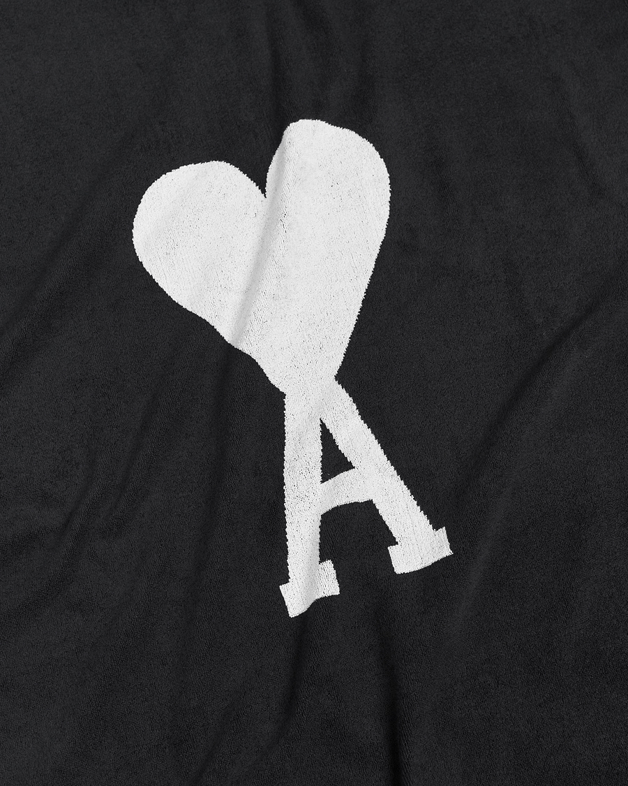 Herre | AMI Heart Logo Beach Towel Black/White | AMI | Heart Logo Beach Towel Black/White