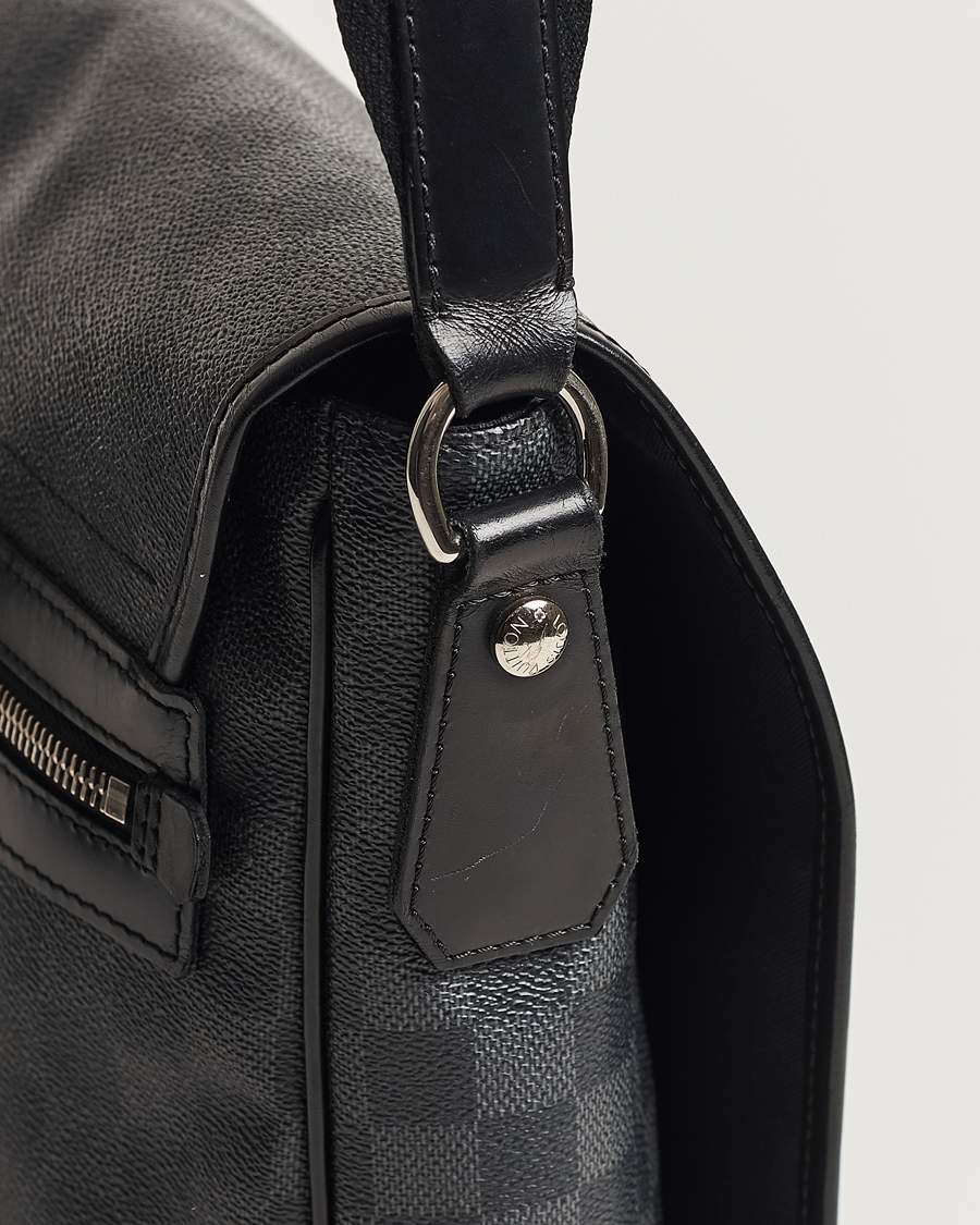 Herre | Louis Vuitton Pre-Owned Daniel MM Satchel Leather Bag Damier Graphite | Louis Vuitton Pre-Owned | Daniel MM Satchel Leather Bag Damier Graphite