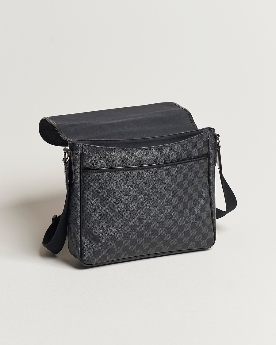 Herre | Louis Vuitton Pre-Owned Daniel MM Satchel Leather Bag Damier Graphite | Louis Vuitton Pre-Owned | Daniel MM Satchel Leather Bag Damier Graphite