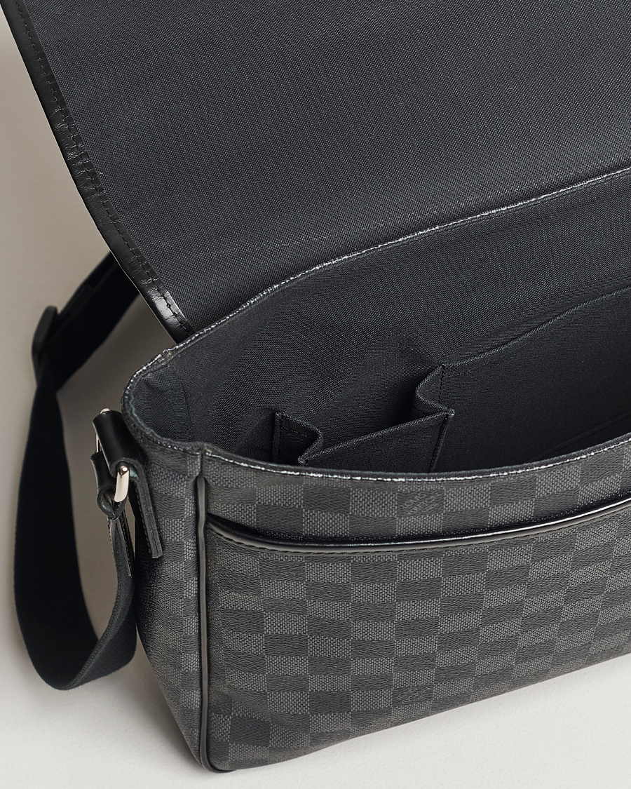 Herre | Louis Vuitton Pre-Owned Daniel MM Satchel Leather Bag Damier Graphite | Louis Vuitton Pre-Owned | Daniel MM Satchel Leather Bag Damier Graphite