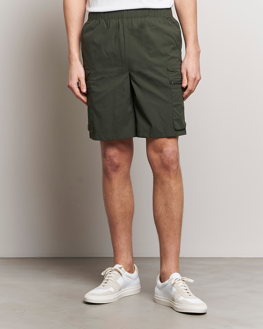 Herre |  | RAINS | Tomar Ripstop Cargo Shorts Green