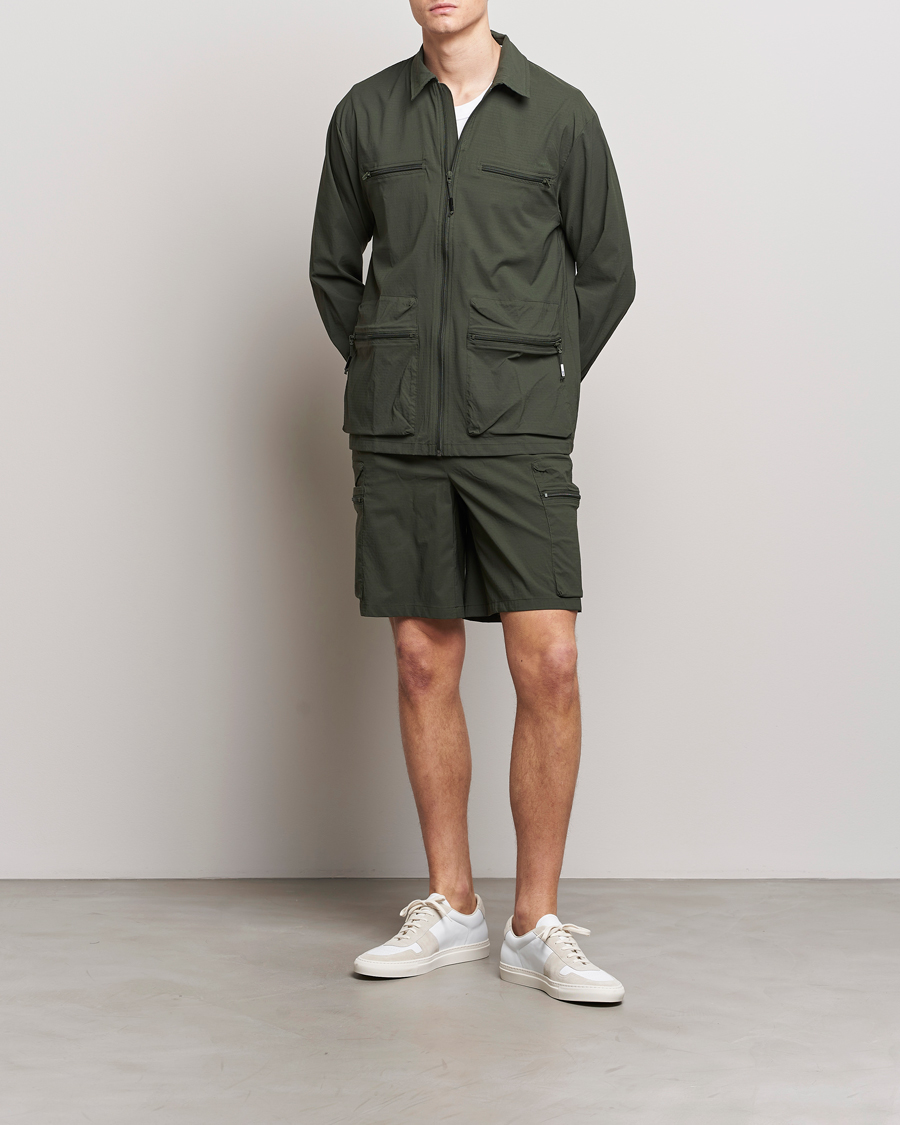 Herre | Skjorter | RAINS | Tomar Ripstop Overshirt Green