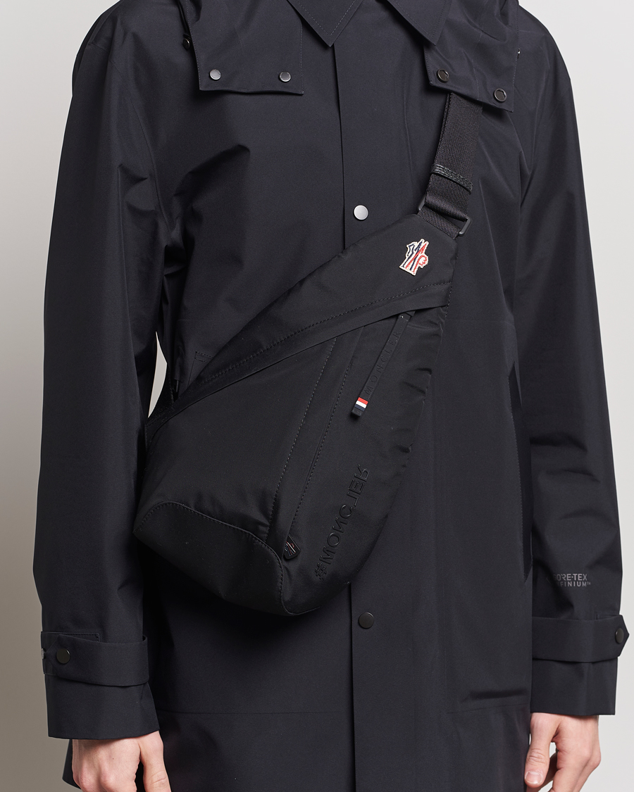 Herre | Moncler Grenoble Cross Body Bag Black | Moncler Grenoble | Cross Body Bag Black