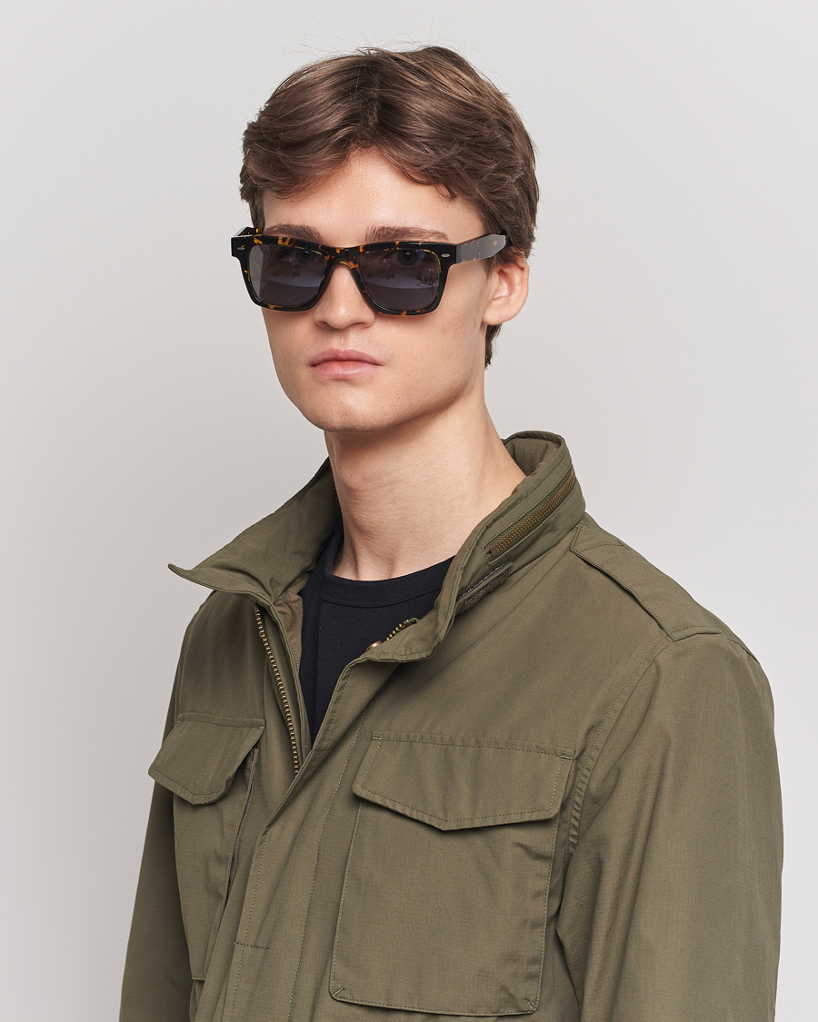 Herr |  | Oliver Peoples | No.4 Polarized Sunglasses Tokyo Tortoise