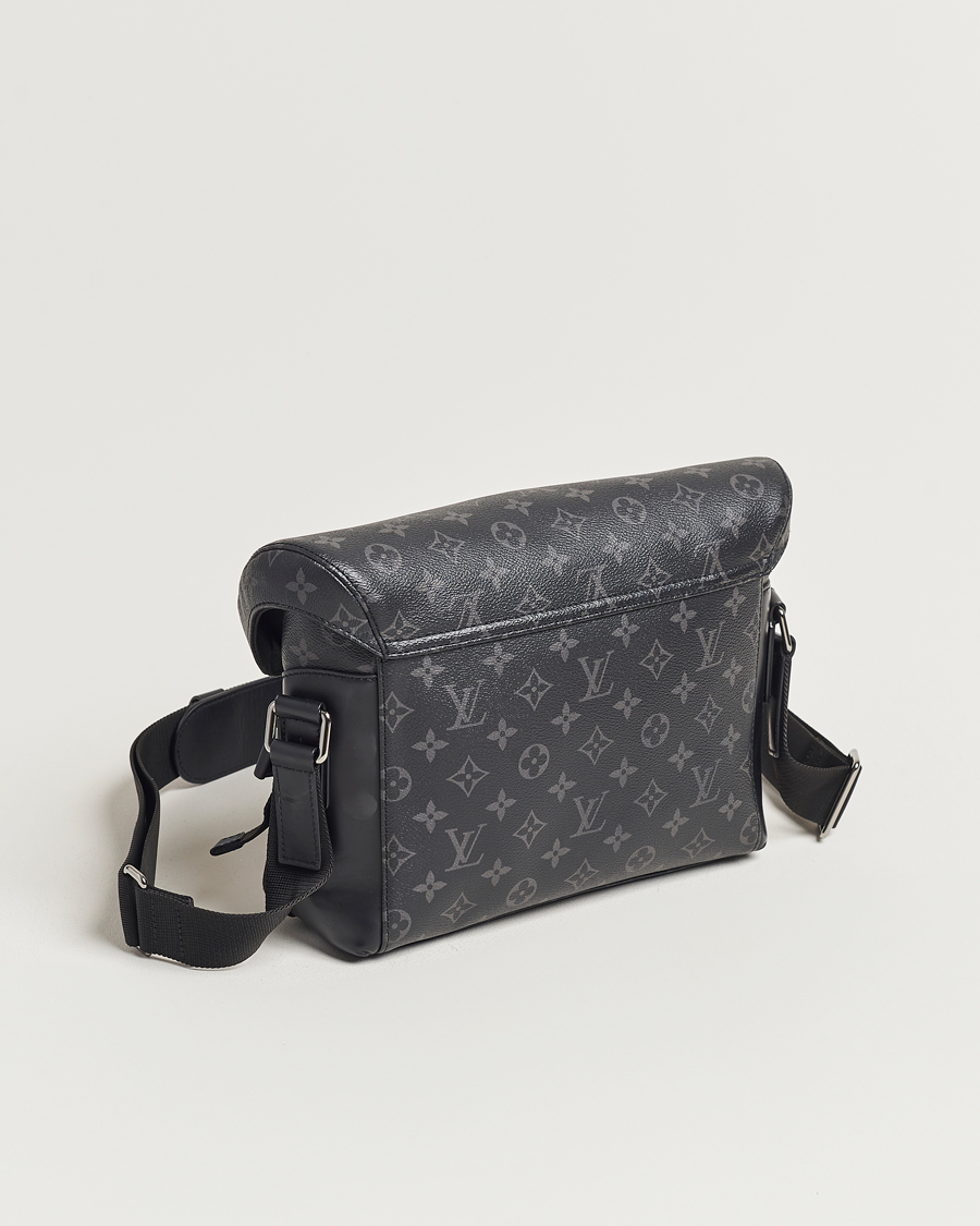 Herr | Pre-Owned & Vintage Bags | Louis Vuitton Pre-Owned | Messenger Voyager PM Bag Monogram Eclipse