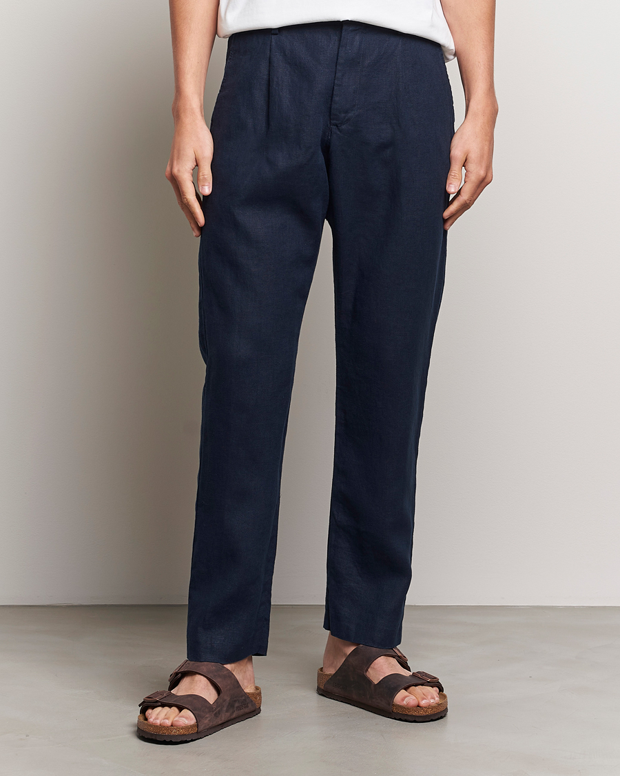 Herre | Hørbukser | NN07 | Bill Pleated Linen Trousers Navy Blue