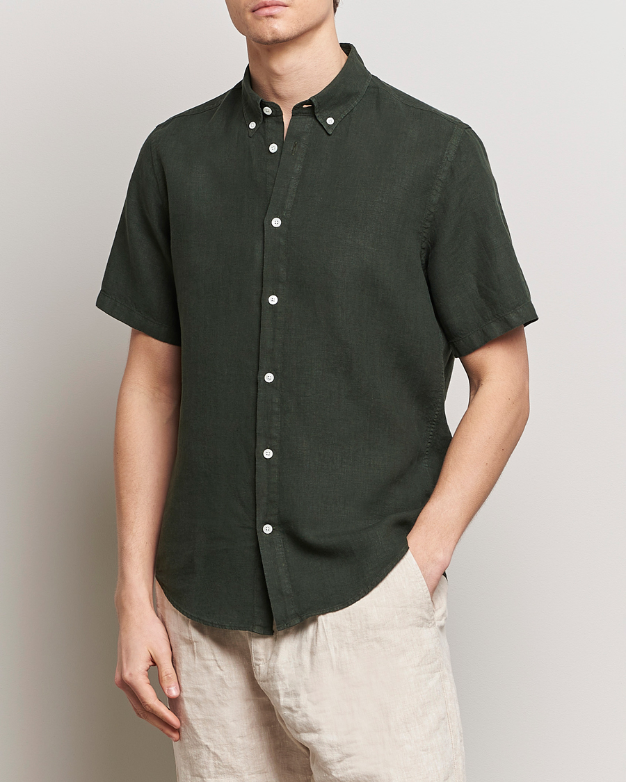 Herre | Nyheder | NN07 | Arne Linen Short Sleeve Shirt Rosin Green