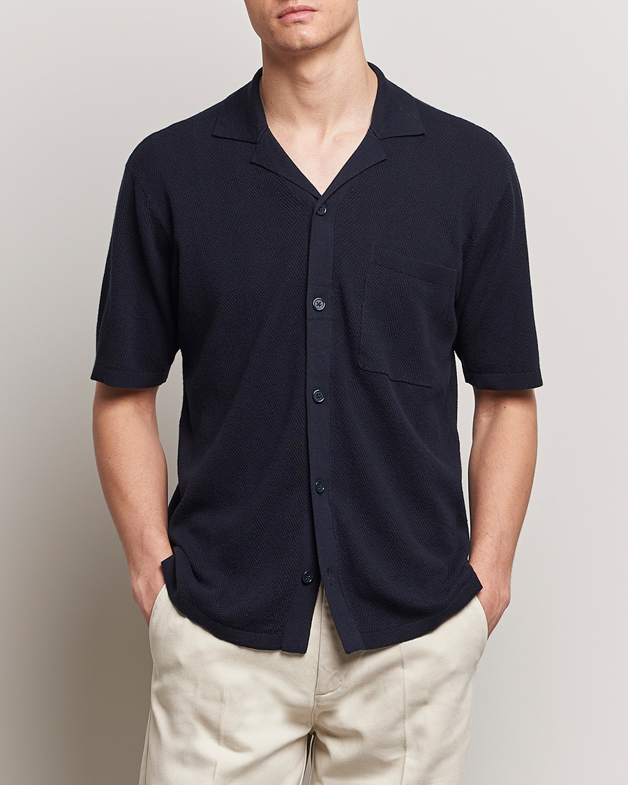 Herre | Kortærmede skjorter | A Day\'s March | Yamu Knitted Herringbone Shirt Navy