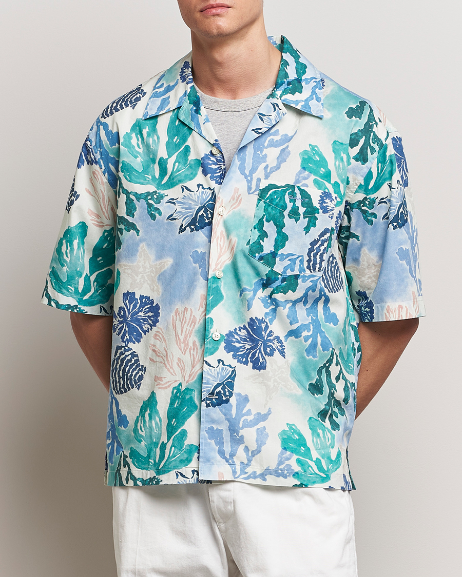 Herre | Nyheder | GANT | Camp Collar Sea Print Short Sleeve Shirt Rich Blue