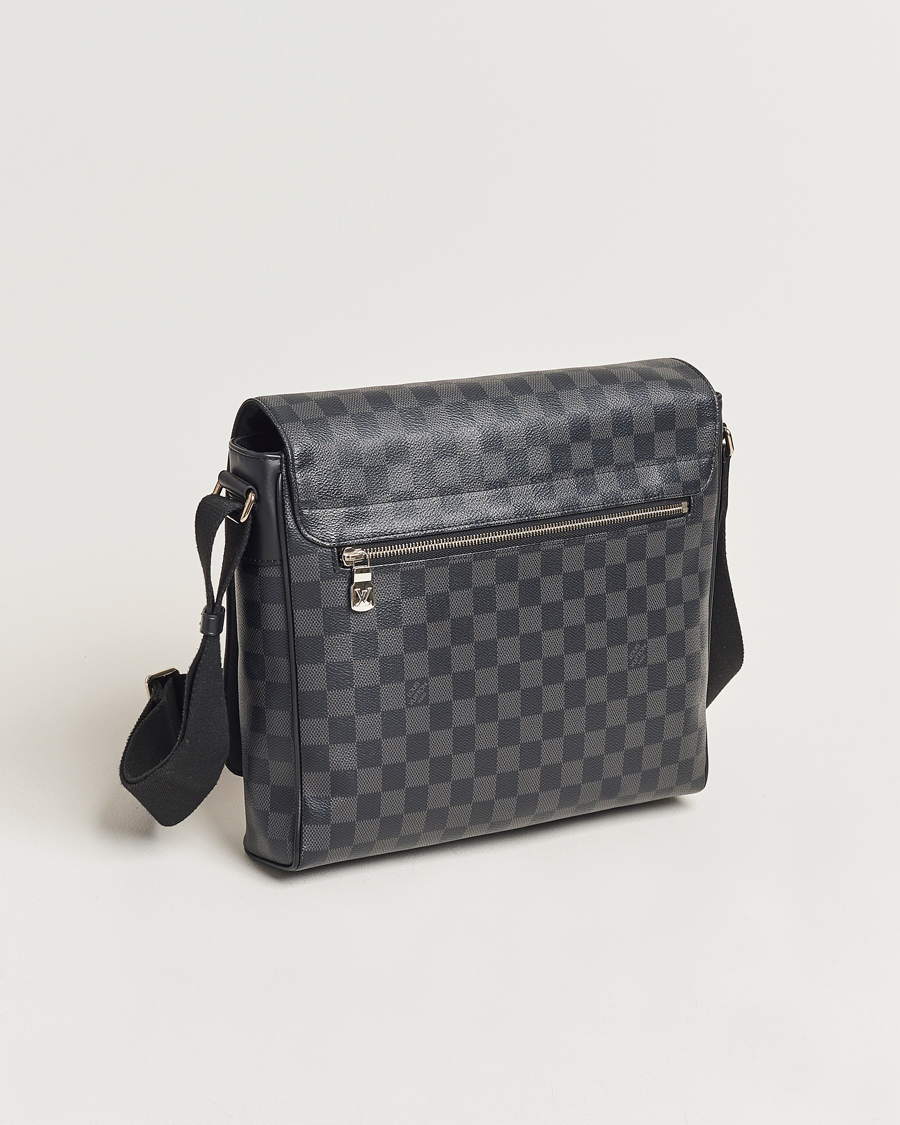 Herre | Louis Vuitton Pre-Owned District PM Messenger Bag Damier Graphite | Louis Vuitton Pre-Owned | District PM Messenger Bag Damier Graphite