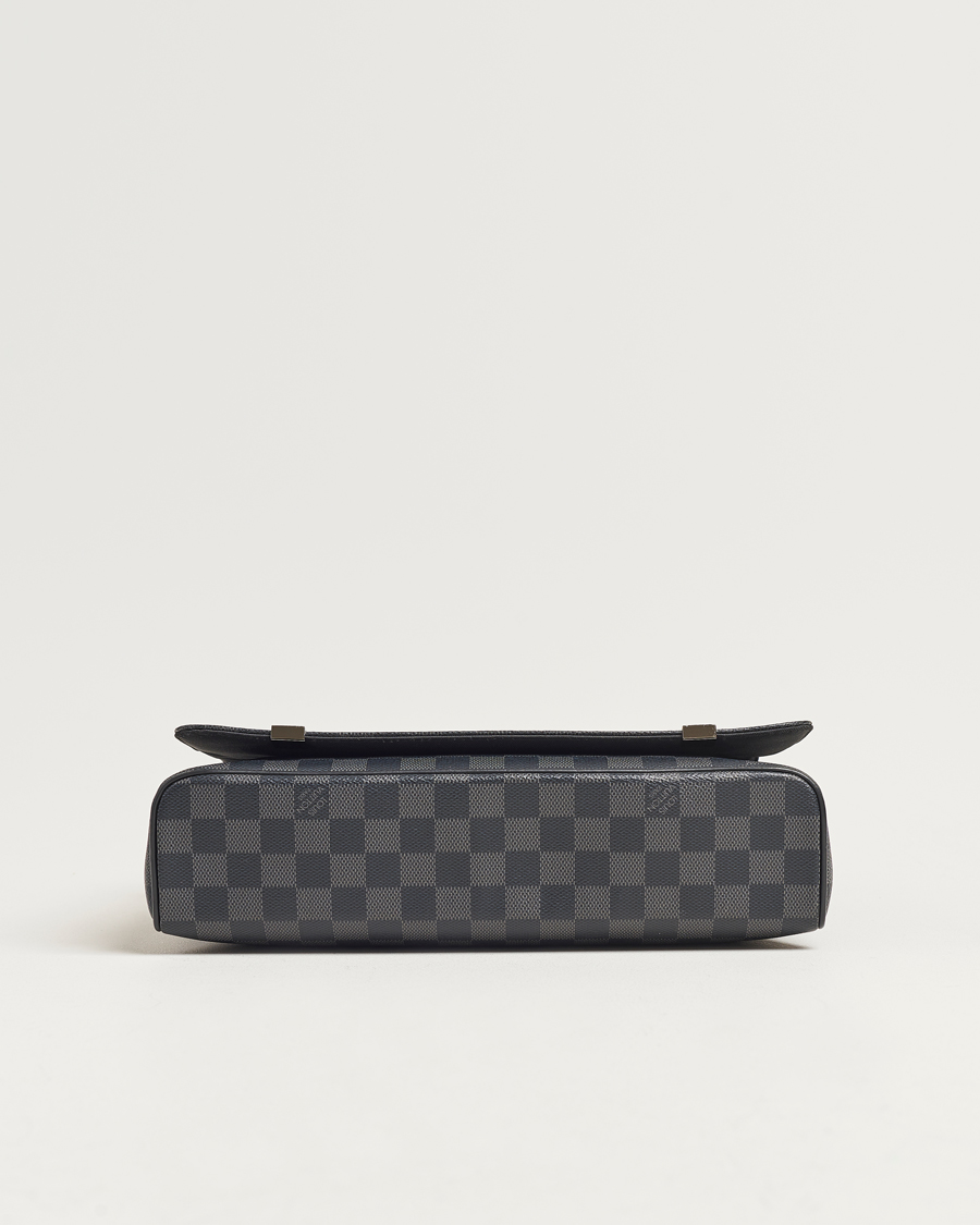 Herre | Louis Vuitton Pre-Owned District PM Messenger Bag Damier Graphite | Louis Vuitton Pre-Owned | District PM Messenger Bag Damier Graphite