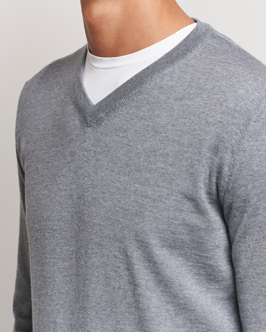 Herre | Trøjer | Canali | Merino Wool V-Neck Light Grey