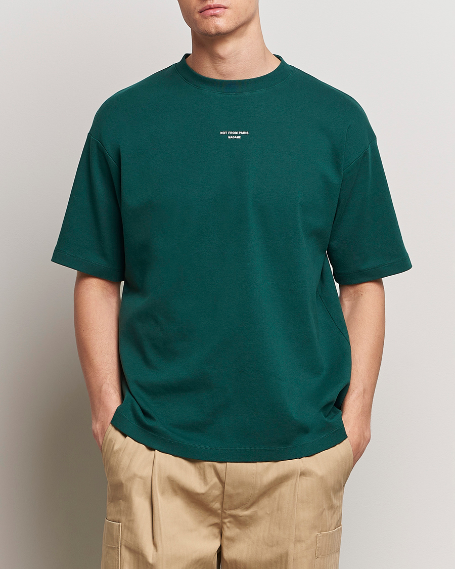 Herre | Nyheder | Drôle de Monsieur | Classic Slogan T-Shirt Dark Green