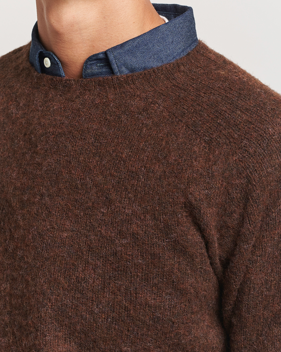 Herre | Trøjer | Harley Of Scotland | Brushed Supersoft Lambswool Crewneck Coffee
