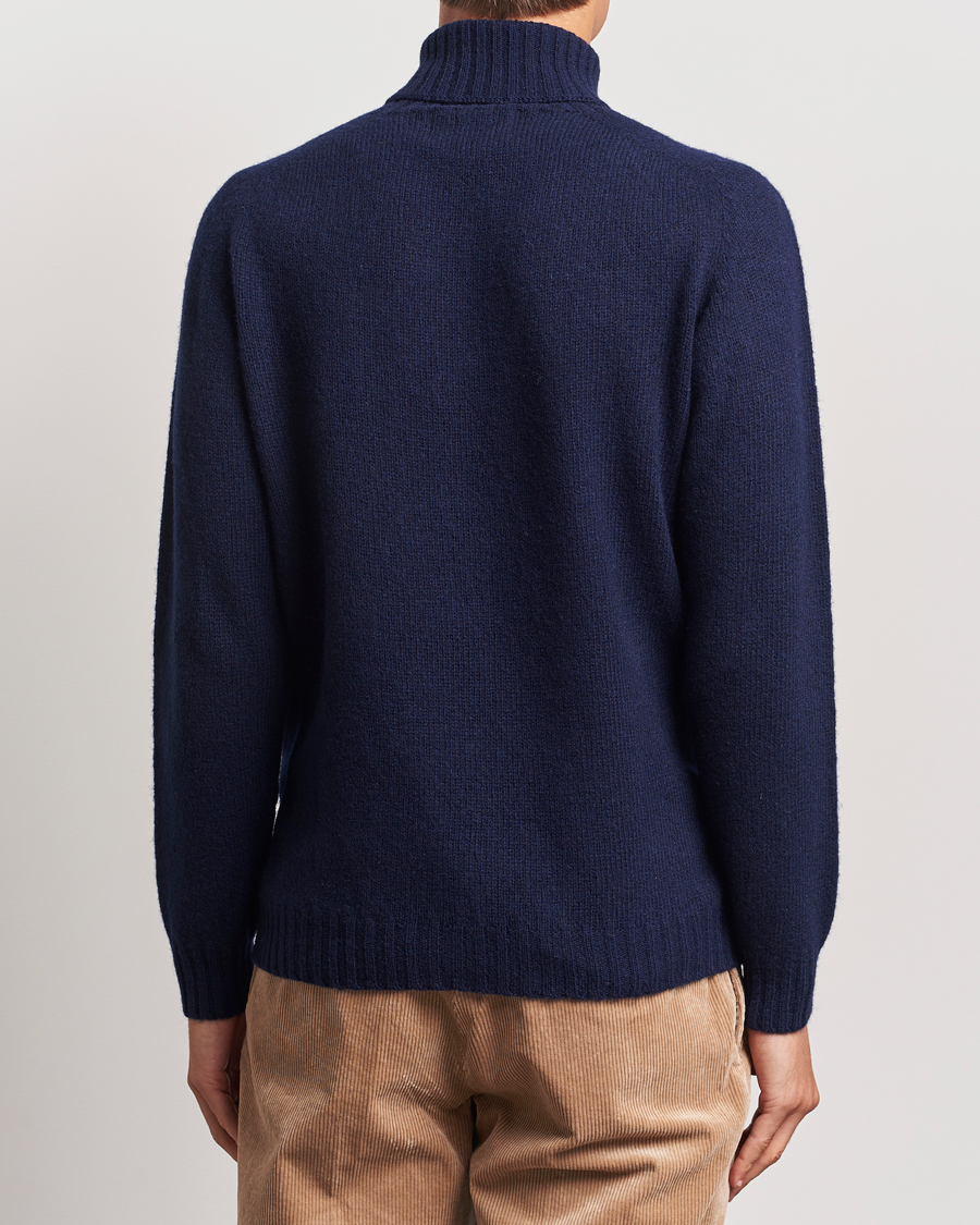 Herre | Trøjer | Harley Of Scotland | Supersoft Lambswool Rollneck Navy