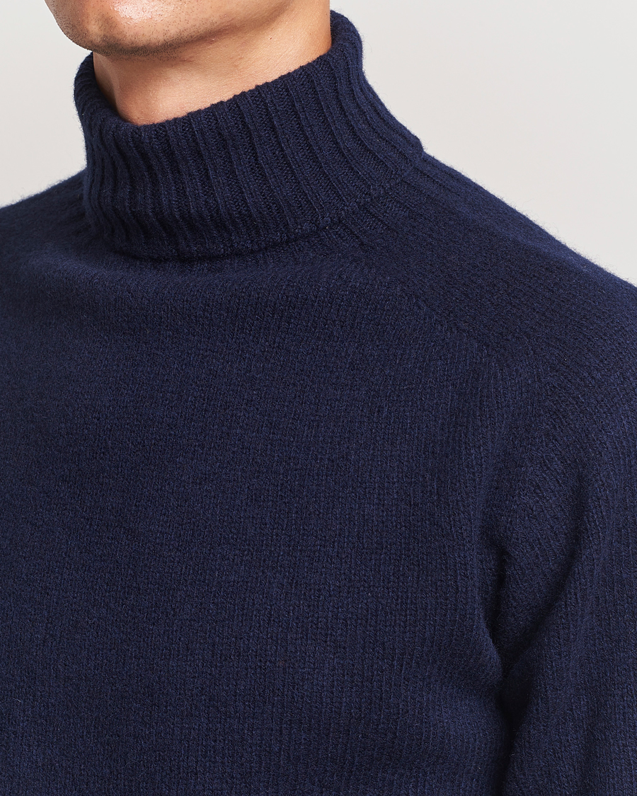Herre | Trøjer | Harley Of Scotland | Supersoft Lambswool Rollneck Navy