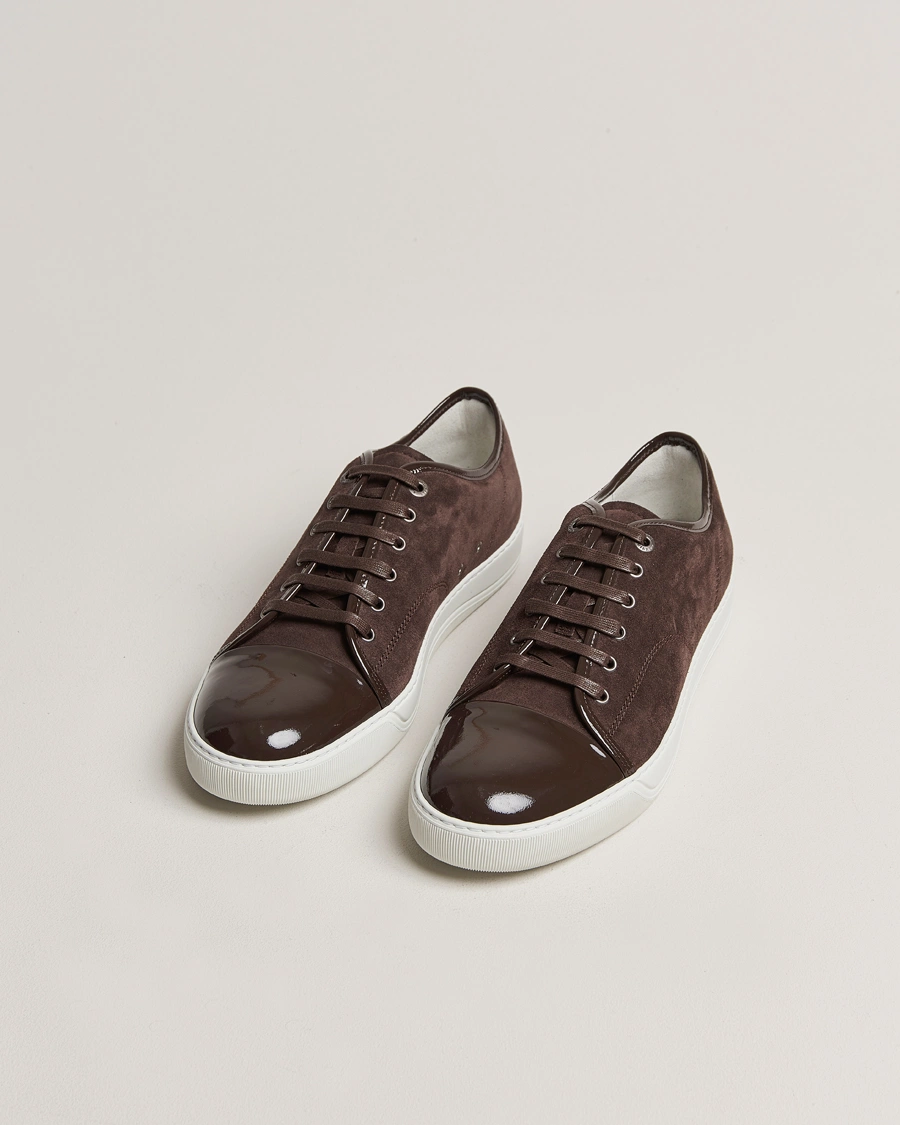 Herre | Luxury Brands | Lanvin | Patent Cap Toe Sneaker Dark Brown