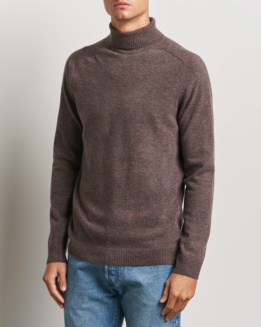 Herre | Trøjer | KnowledgeCotton Apparel | Lambswool Rollneck Brown