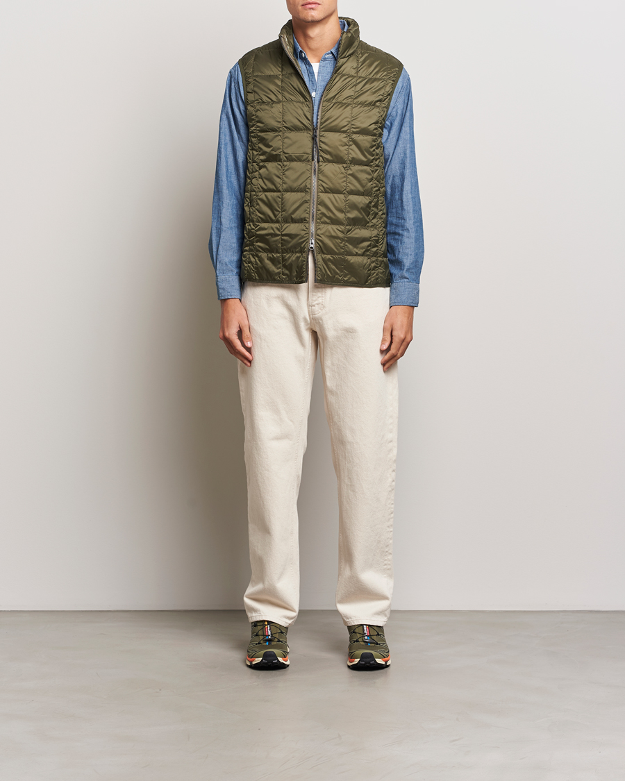 Herre | Jakker | TAION | High Neck Full Zip Lightweight Down Vest Dark Olive