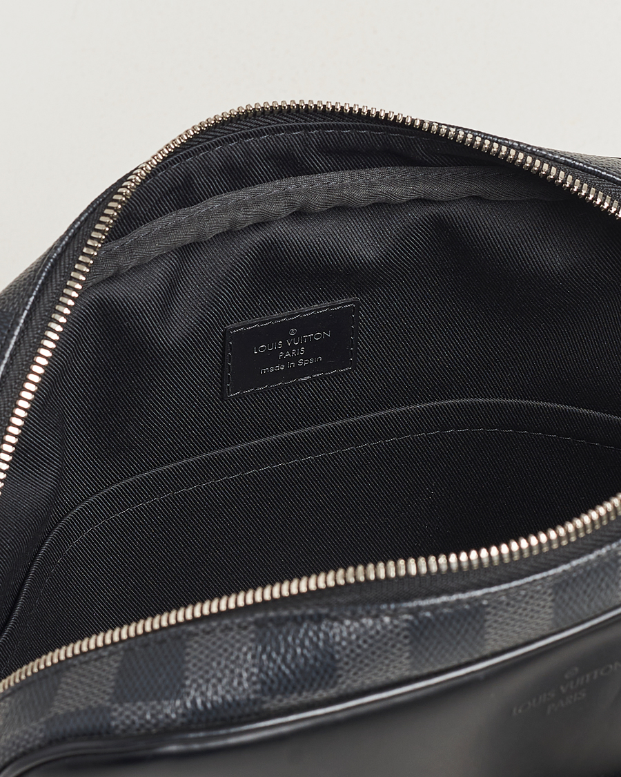 Herre | Louis Vuitton Pre-Owned Dayton Reporter MM Damier Graphite | Louis Vuitton Pre-Owned | Dayton Reporter MM Damier Graphite