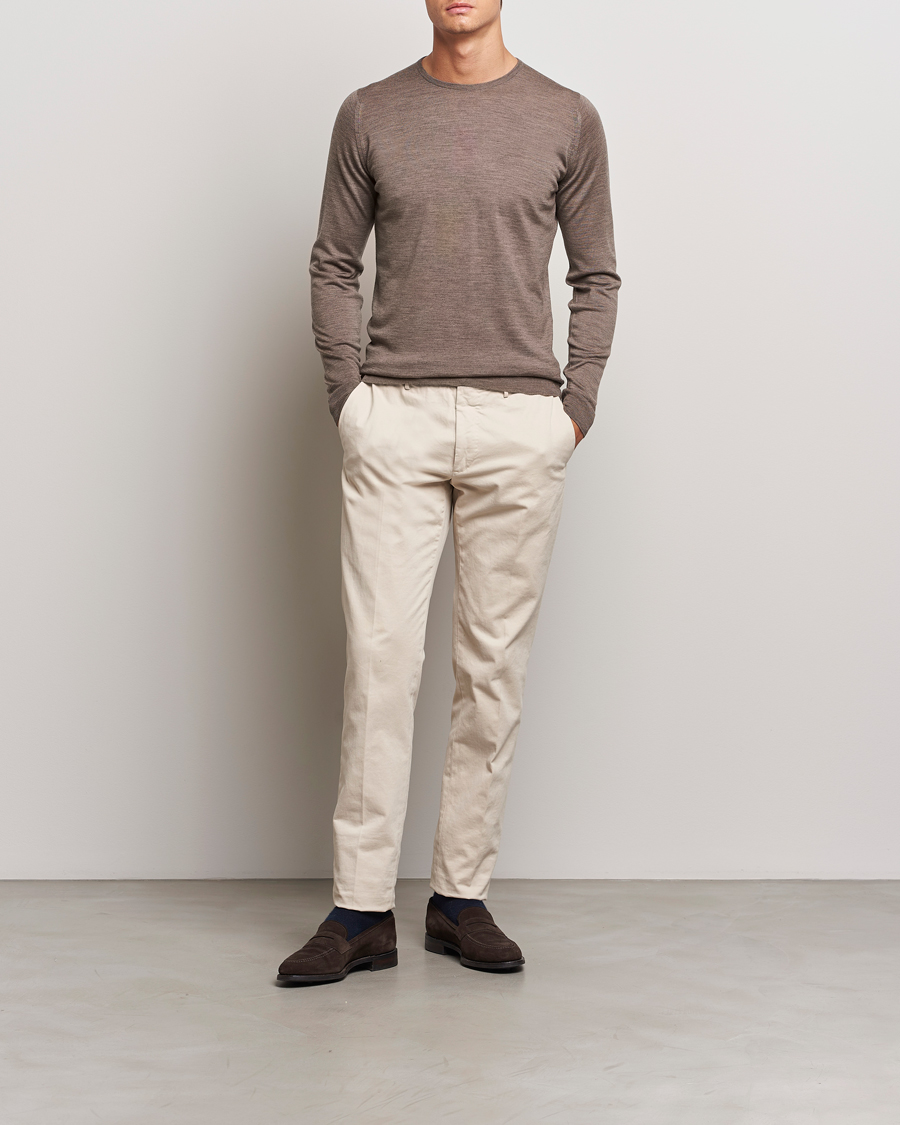Herre | Trøjer | John Smedley | Lundy Extra Fine Merino Crew Neck Mushroom Brown