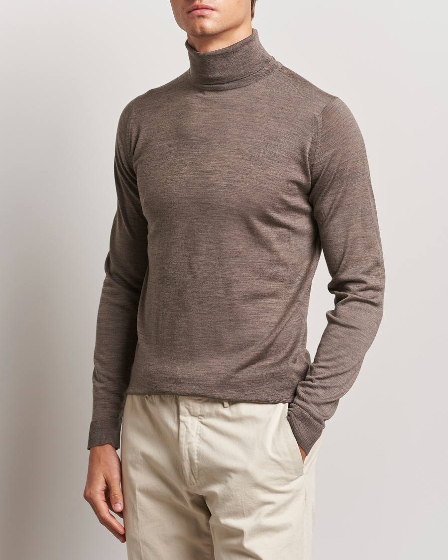 Herre | Trøjer | John Smedley | Cherwell Extra Fine Merino Rollneck Mushroom Brown