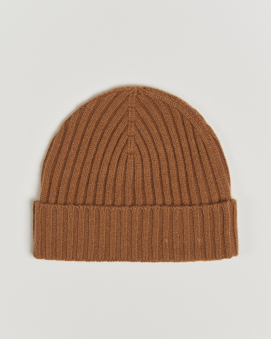 Herre | Amanda Christensen Rib Knitted Cashmere Cap Nougat | Amanda Christensen | Rib Knitted Cashmere Cap Nougat