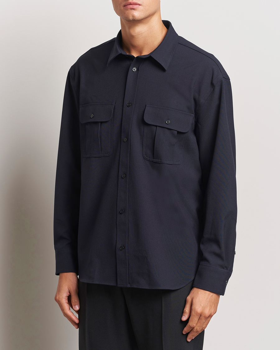 Herre | Skjorter | Filippa K | Relaxed Flannel Patch Pocket Shirt Navy