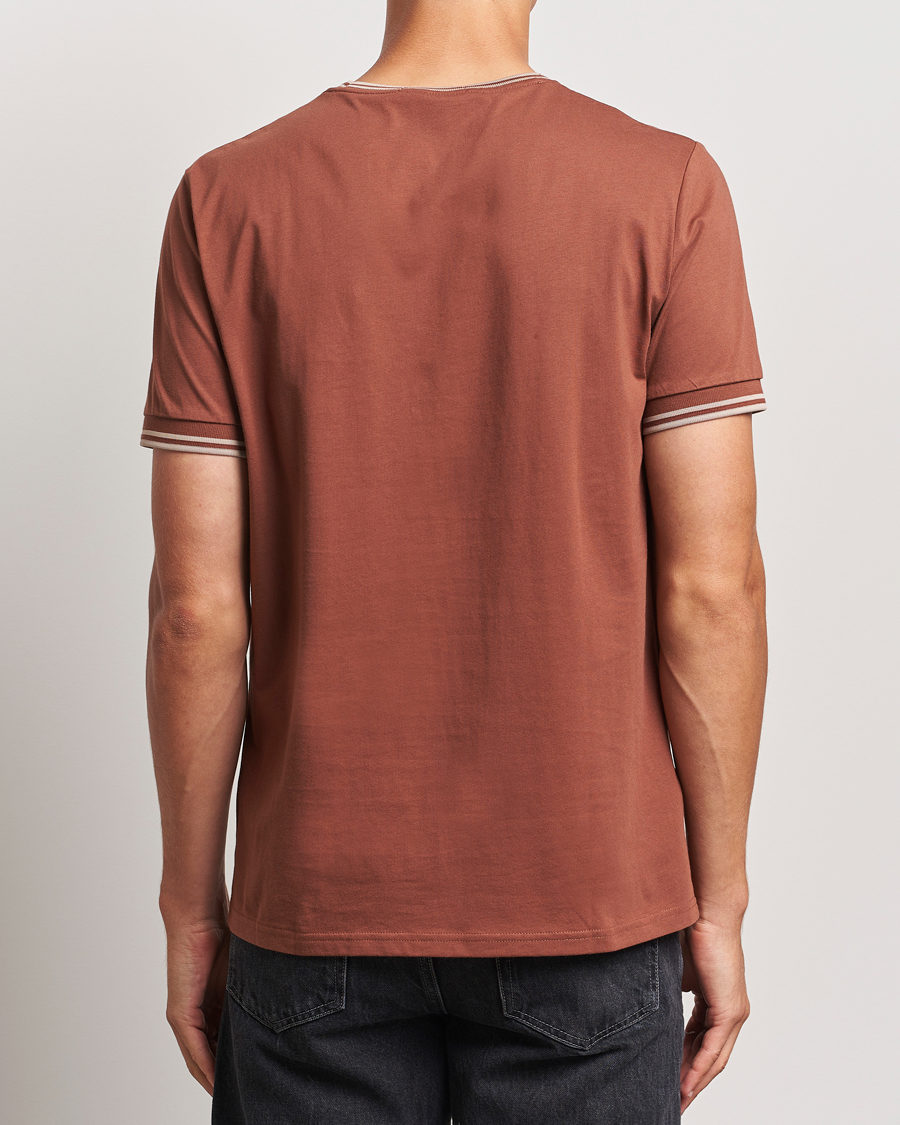 Herre | T-Shirts | Fred Perry | Twin Tipped T-Shirt Whiskey Brown