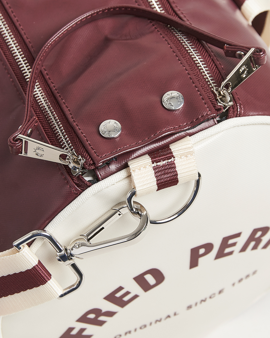 Herre | Tasker | Fred Perry | Fred PerryClassic Barrel BagOxblood/Ecru