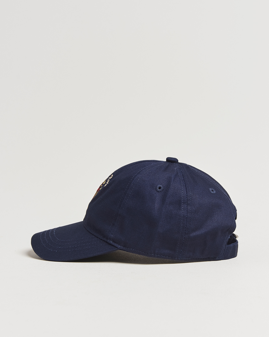 Herre | Drôle de Monsieur Flower Slogan Baseball Cap Dark Navy | Drôle de Monsieur | Flower Slogan Baseball Cap Dark Navy