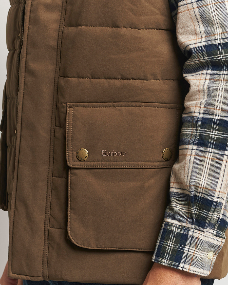 Herre | Jakker | Barbour Lifestyle | Bradford Tattersall Puffer Gilet Dark Sand