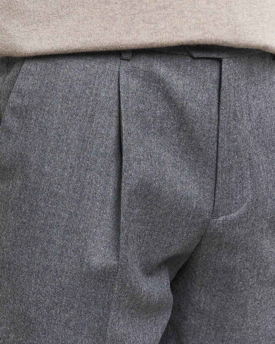 Herre | Bukser | Brunello Cucinelli | Slim Fit Pleated Flannel Trousers Grey Melange