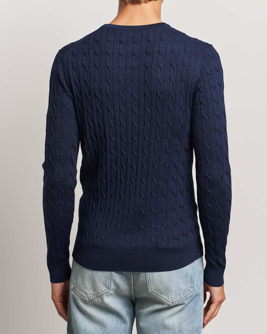 Herre | Trøjer | Morris | Merino Cable O-Neck Blue