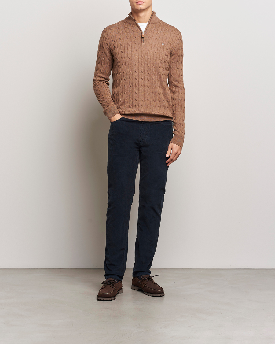 Herre | Trøjer | Morris | Merino Cable Half Zip Camel