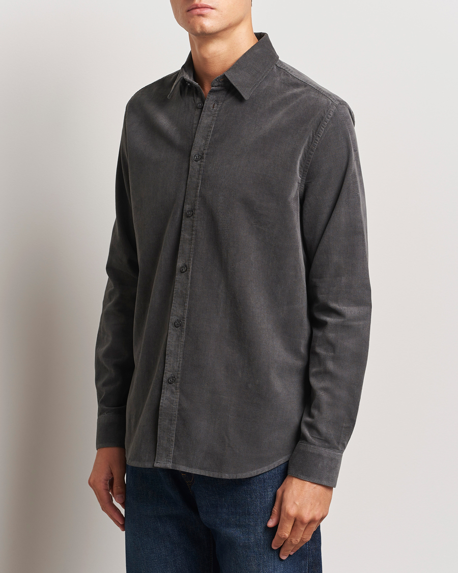 Herre | Skjorter | Samsøe Samsøe | Liam Baby Cord Shirt Volcanic Ash