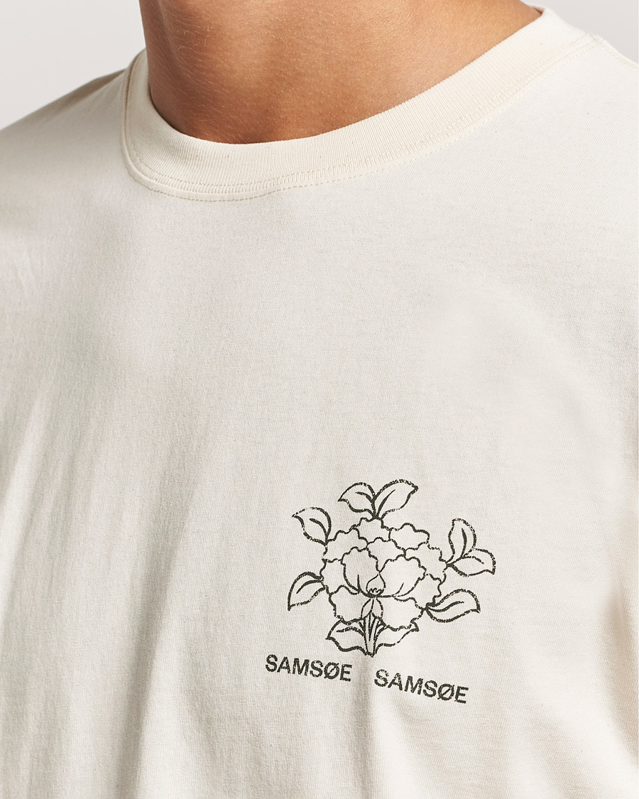 Herre | T-Shirts | Samsøe Samsøe | Poetry Printed T-Shirt Neutral Lotus