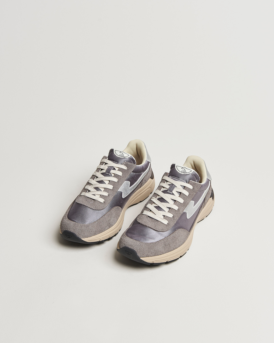 Herre | Stepney Workers Club Osier S-Strike Runner Sneaker Dark Silver | Stepney Workers Club | Osier S-Strike Runner Sneaker Dark Silver