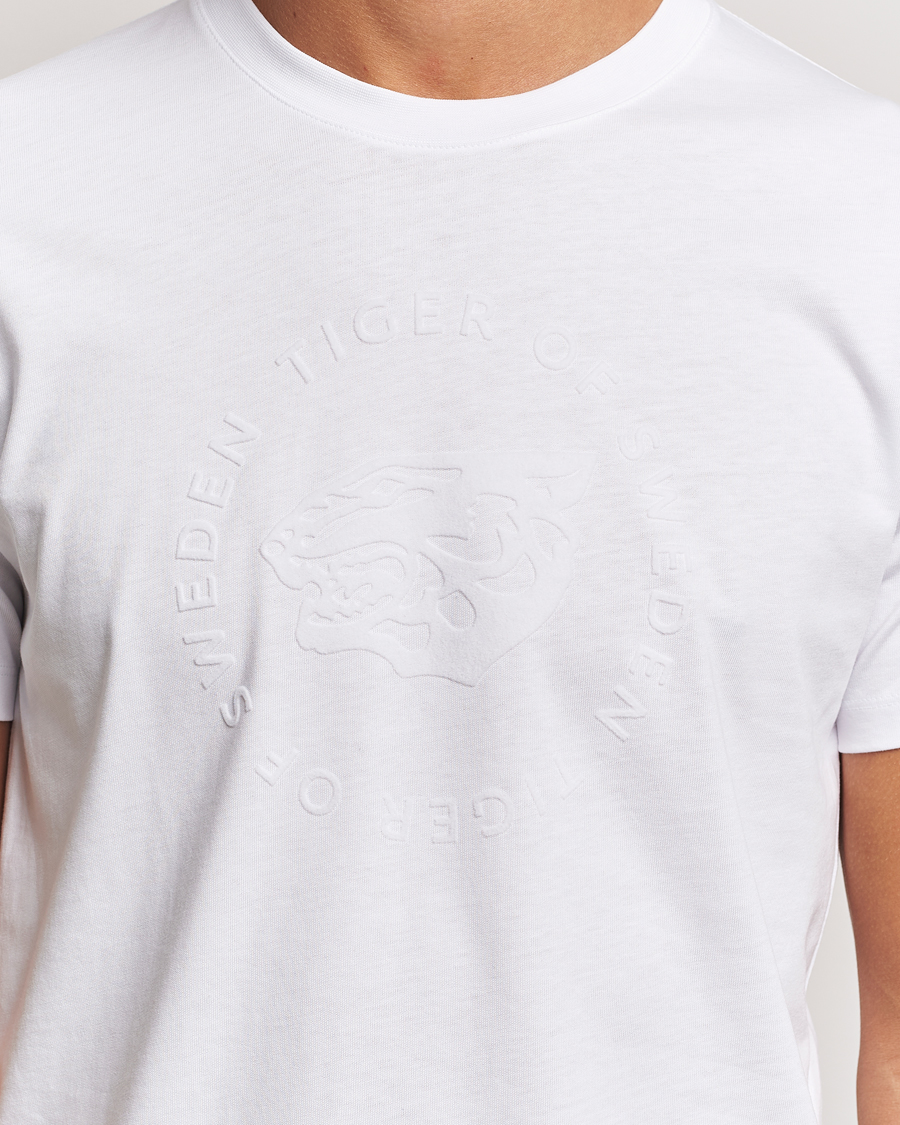 Herre | T-Shirts | Tiger of Sweden | Dillan Logo Crew Neck T-Shirt Pure White