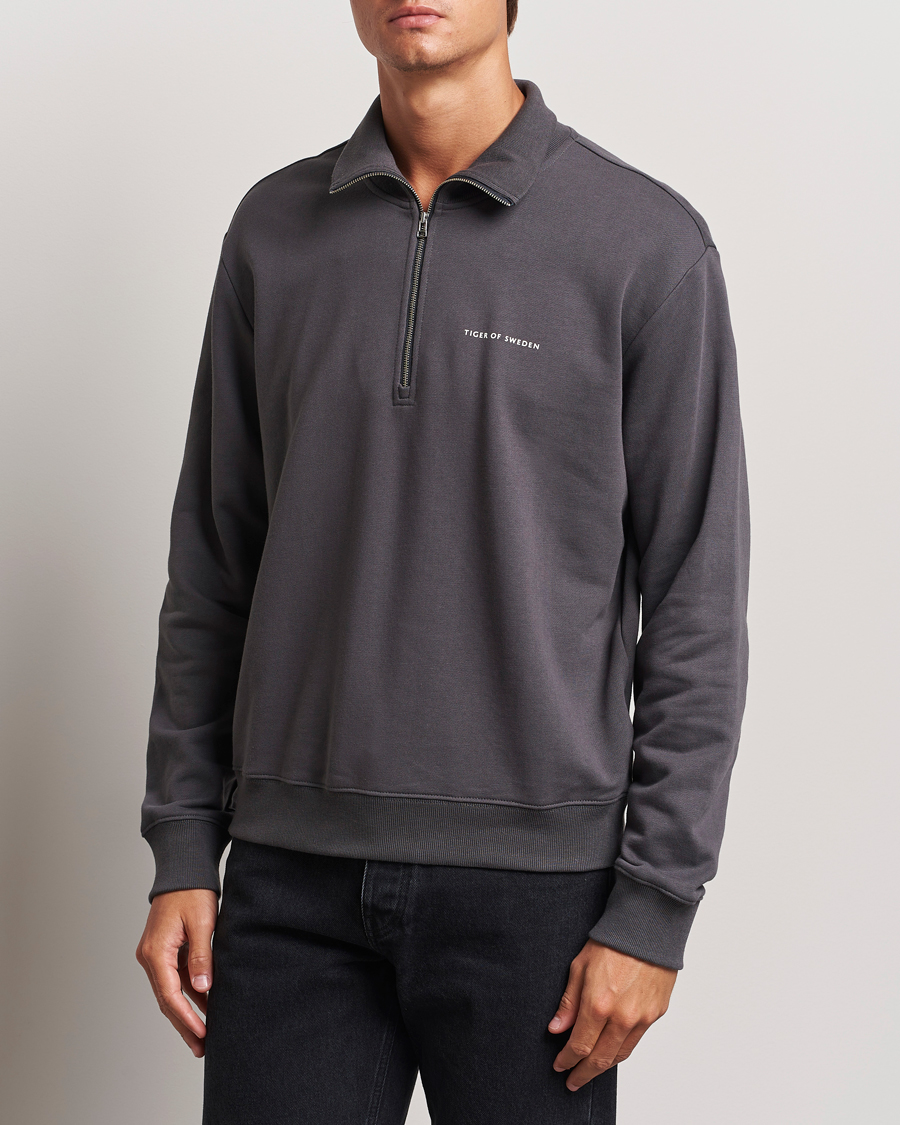 Herre | Trøjer | Tiger of Sweden | Marlon Half Zip Sweatshirt Charcoal