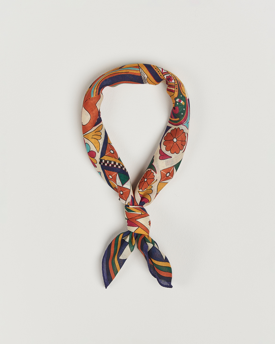 Herre | Drake's Maharaja Print Wool/Silk Bandana Navy/Yellow | Drake's | Maharaja Print Wool/Silk Bandana Navy/Yellow