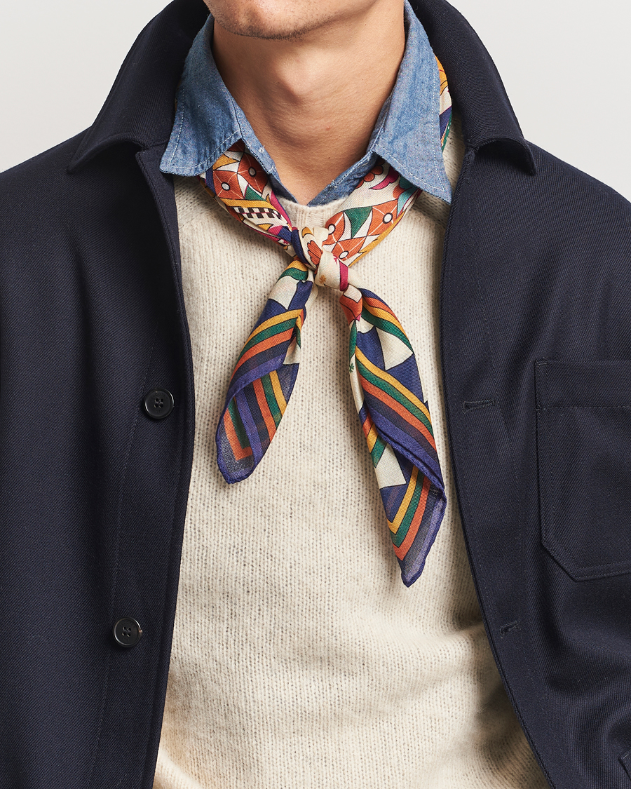 Herre | Drake's Maharaja Print Wool/Silk Bandana Navy/Yellow | Drake's | Maharaja Print Wool/Silk Bandana Navy/Yellow
