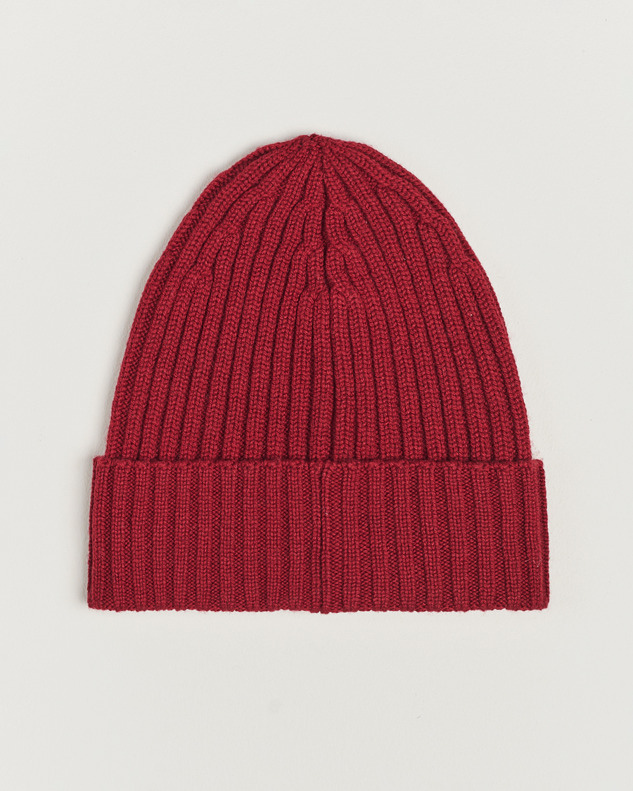 Herre | Piacenza Cashmere Ribbed Cashmere Beanie Burgundy | Piacenza Cashmere | Ribbed Cashmere Beanie Burgundy
