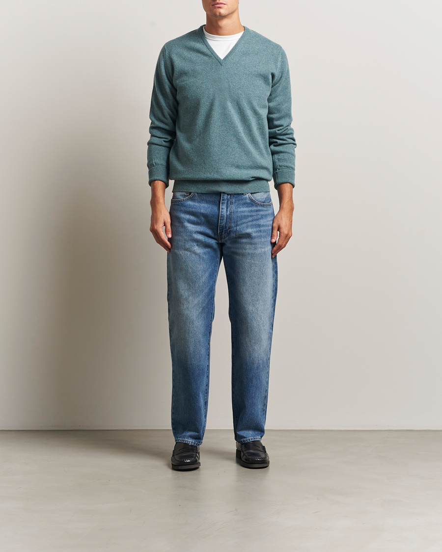Herre | Trøjer | William Lockie | Rob Lambswool V-Neck Caspian